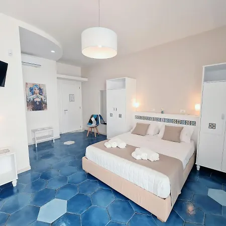 Kalinifta B&B 토레 라필로