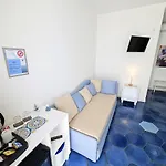 Kalinifta Oda ve Kahvaltı Torre Lapillo