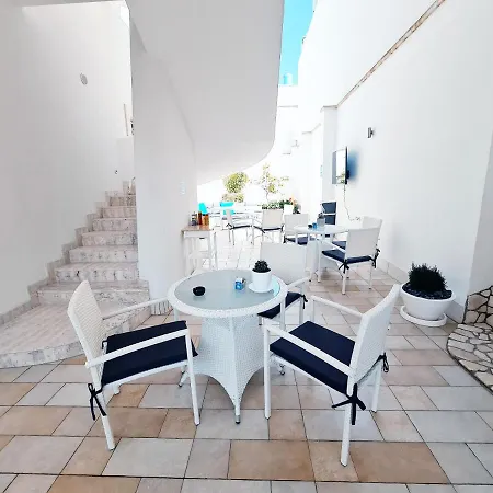 Kalinifta Bed & Breakfast Torre Lapillo