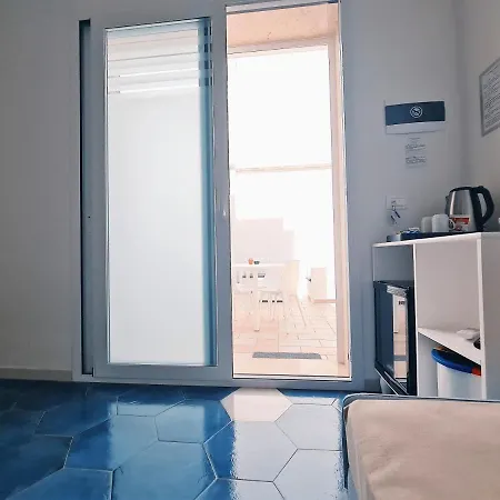 לינה וארוחת בוקר Kalinifta טורה לפילו