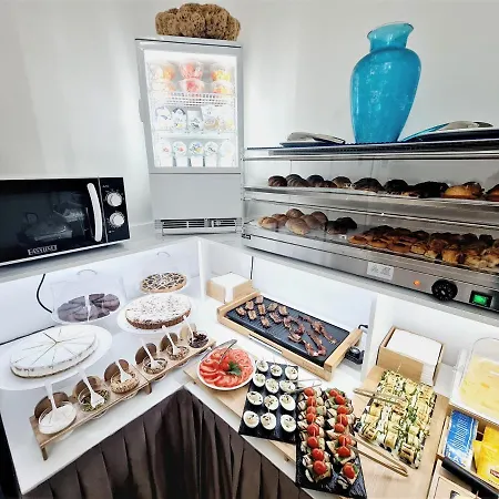 Bed & Breakfast Kalinifta 4*
