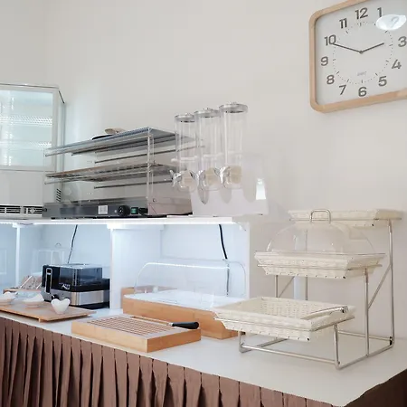 Bed & Breakfast Kalinifta 4*